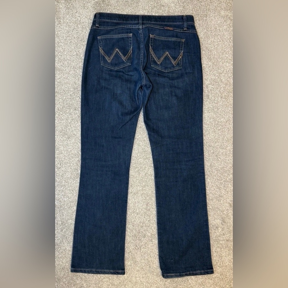 Wrangler Q Baby Jeans Women's Size 11/12 X34
Denim Blue No Gap Waistband 34x34 - Picture 3 of 10